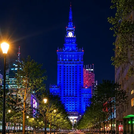 Centrum Warszawy - Center The Places, Metro Centrum & Swietokrzyska, Partial View Of The Palace Of Culture *
